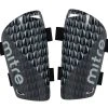 Mitre Deflekta Shin Guards -M3C store it099923