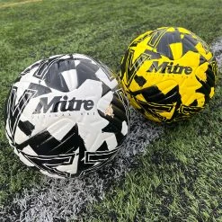 Mitre Ultimax One FIFA Match Football -M3C store it100611a 3